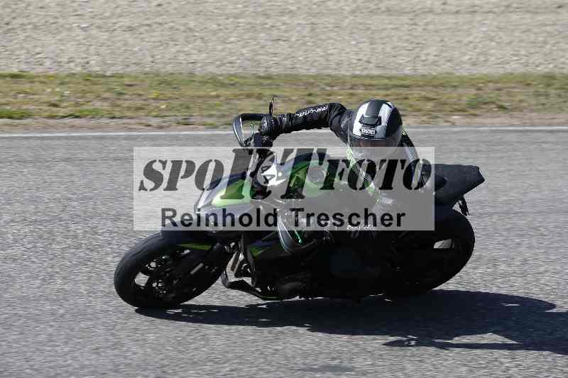 /01 02.04.2026 MAZ ADR/Gruppe gelb Gruppe gruen/44